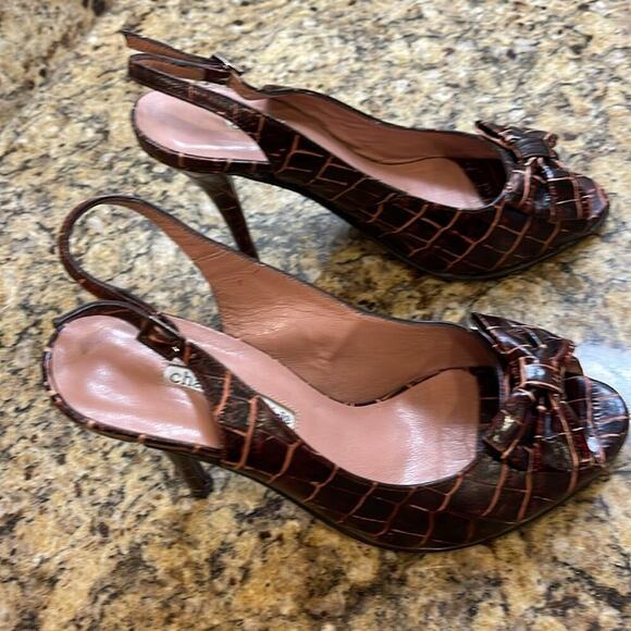 Shoes Heels Charles David brown croc pattern size 8 4” heel strap heel. - Picture 4 of 6
